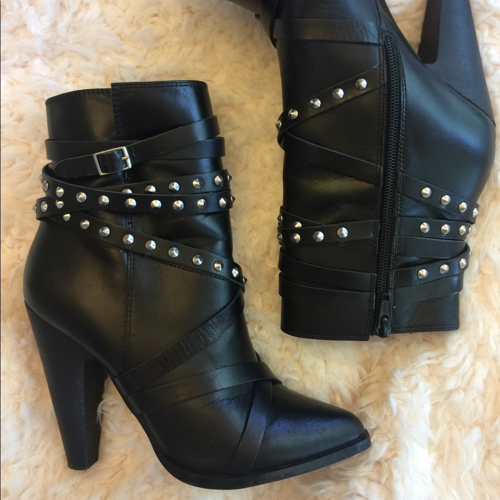 Aldo black booties - Picture 2 of 8